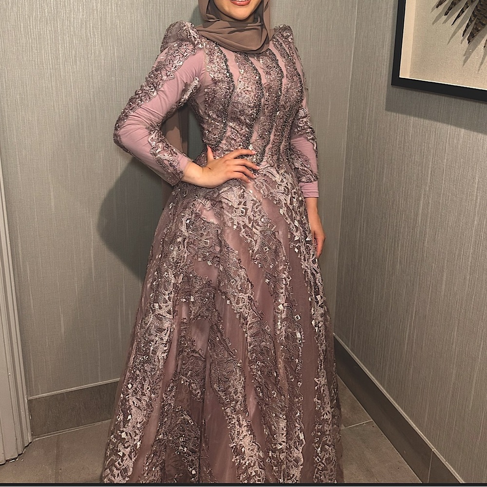 Long sleeve Evening Gown